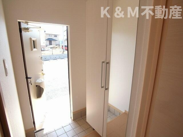 フレ　アビタシオンＧの玄関|シンプルで使いやすい玄関です
