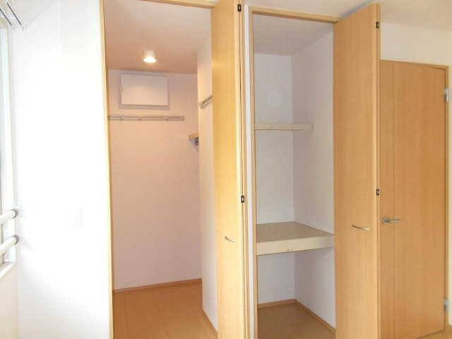 スプリングハウスの収納