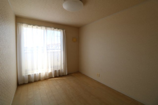 【洋室】 | 真岡市長田4LDK中古住宅