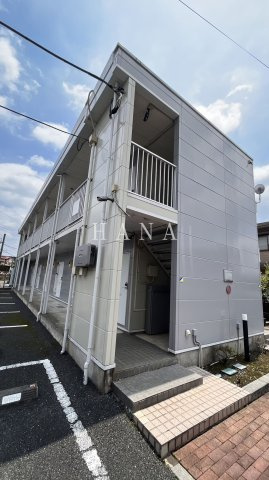 レオパレスアクシスの外観