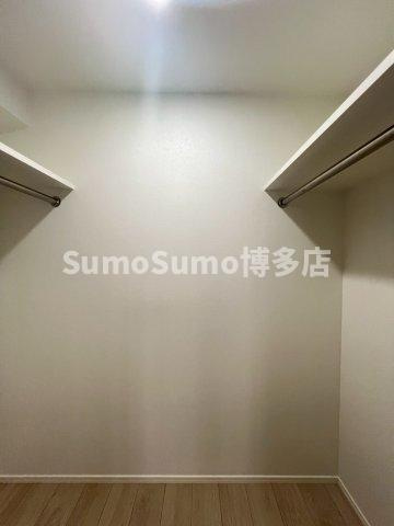 エンクレスト博多 THE TIMEの収納