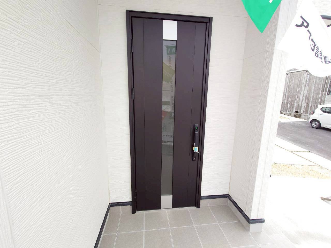 ◆◆うるま市江洲-1号棟（全2棟）の玄関