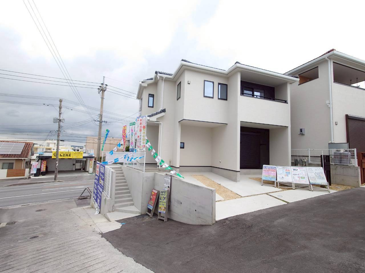 ◆◆うるま市江洲-1号棟（全2棟）の外観