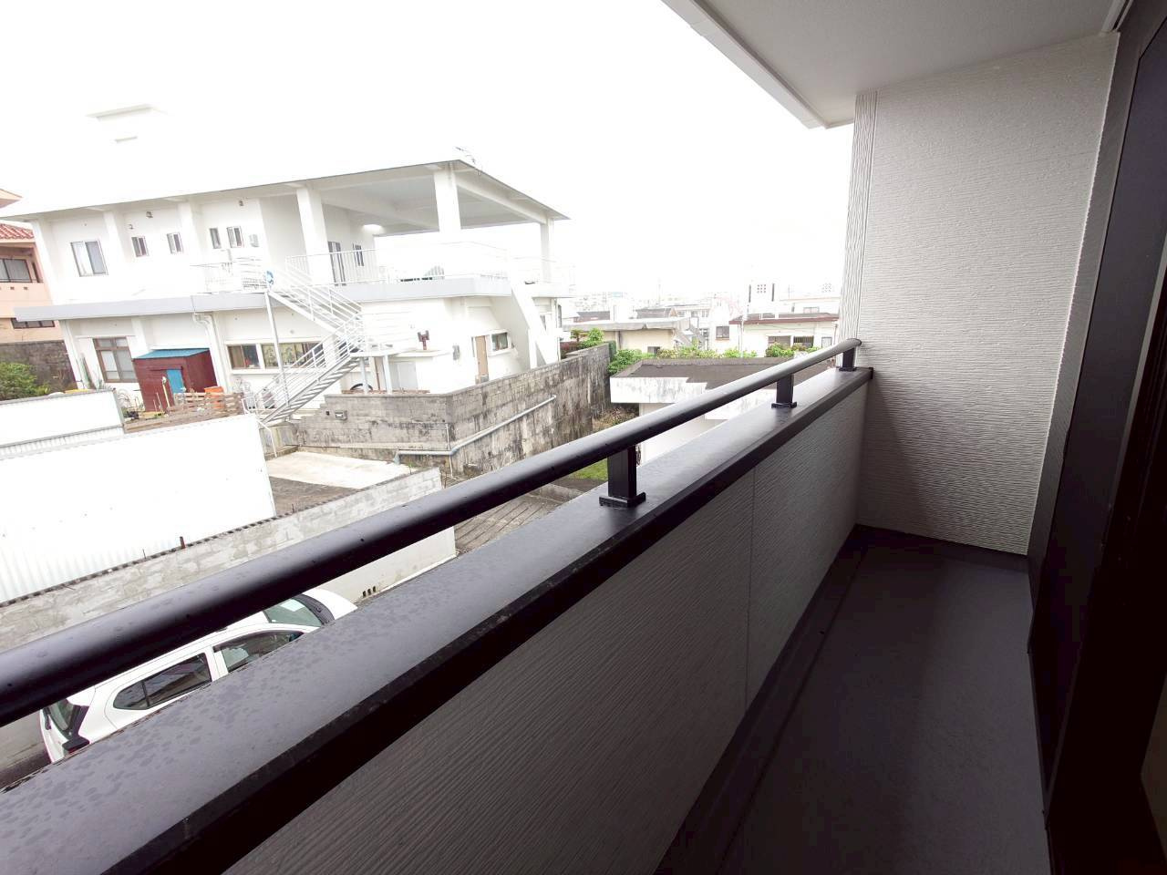 ◆◆うるま市江洲-1号棟（全2棟）のバルコニー