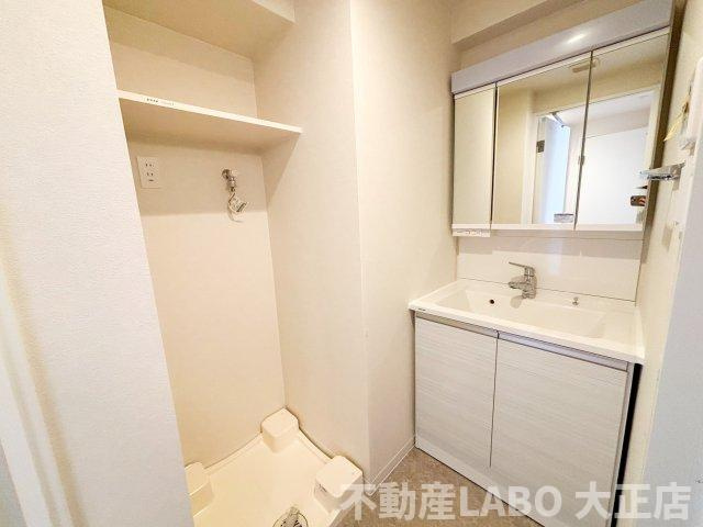 スプランディッド弁天町DUEの洗面所