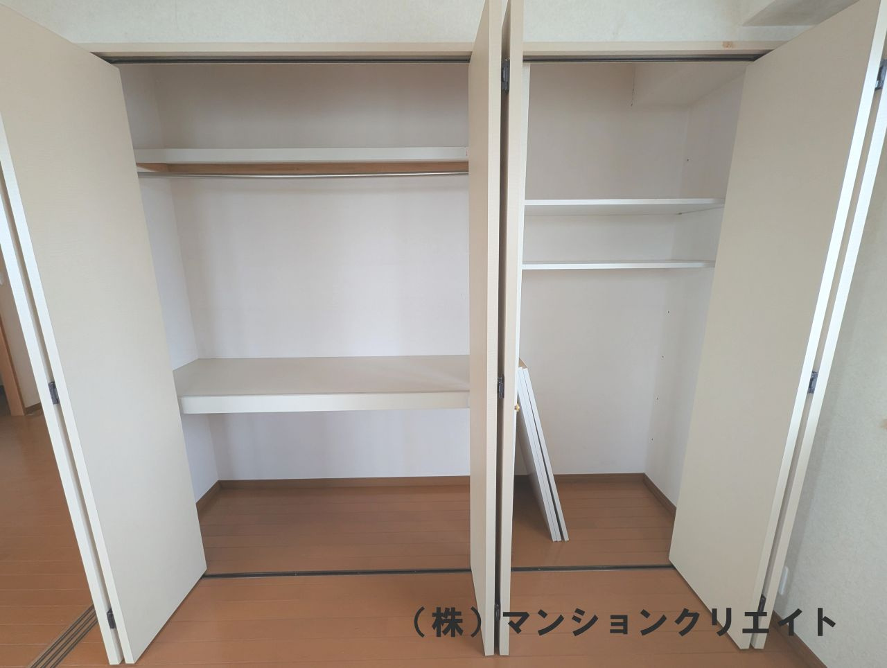 プチアベニュー大和田の収納|洋室5.0帖のクローゼット