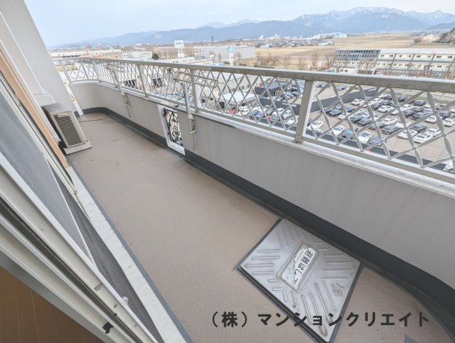 プチアベニュー大和田のバルコニー|東側バルコニー
