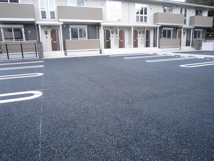 サンリットMの駐車場