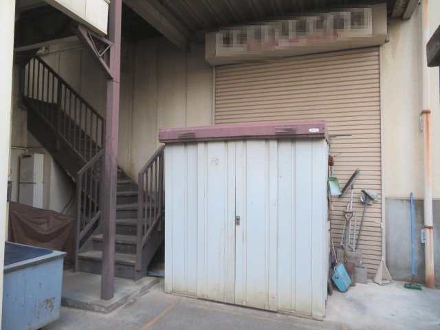 所沢市大字松郷の工場