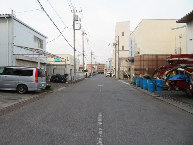 所沢市大字松郷の工場