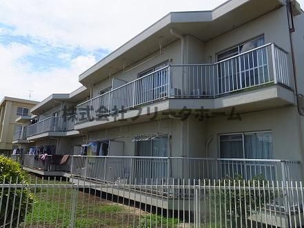 三鷹市井の頭１丁目の賃貸マンションの外観