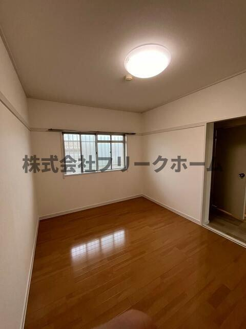 三鷹市井の頭１丁目の賃貸マンションの寝室