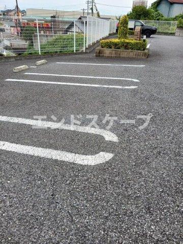 プロムナード　ヒルの駐車場|高崎、前橋のお部屋探しはエンドスケープまで！お客様の理想お聞かせ下さい♪