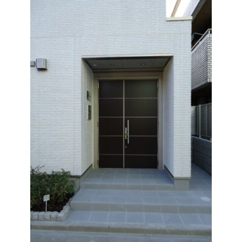 シャト－グレ－スのエントランス