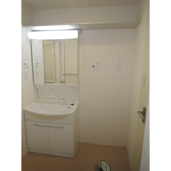 シャト－グレ－スの独立洗面台