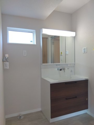 三沢市大町B棟のトイレ|2F
