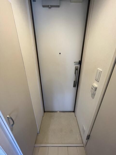 アビルスコートの玄関