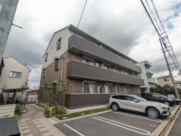 セレーノ古新の外観