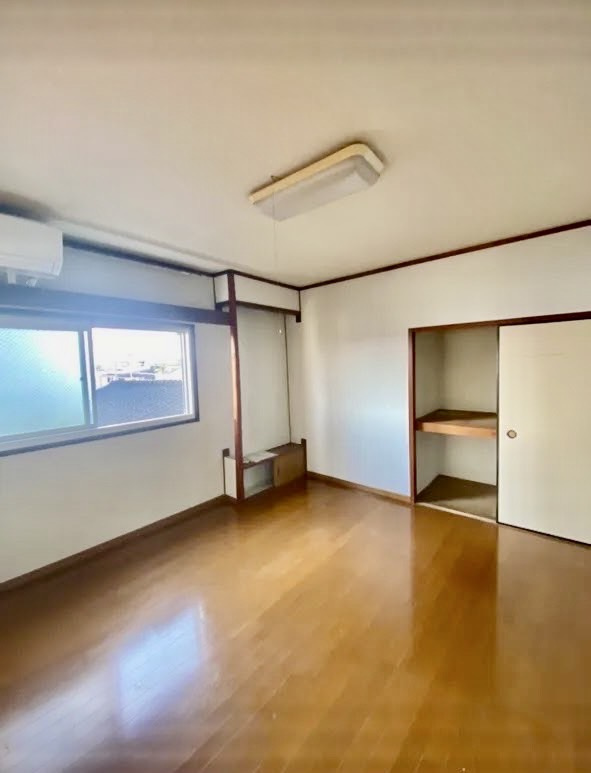 芦屋町正門町売ビル