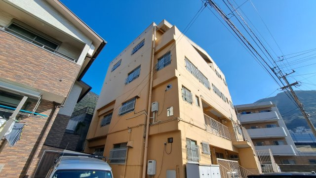 クレッシェンド泉ヶ丘の外観