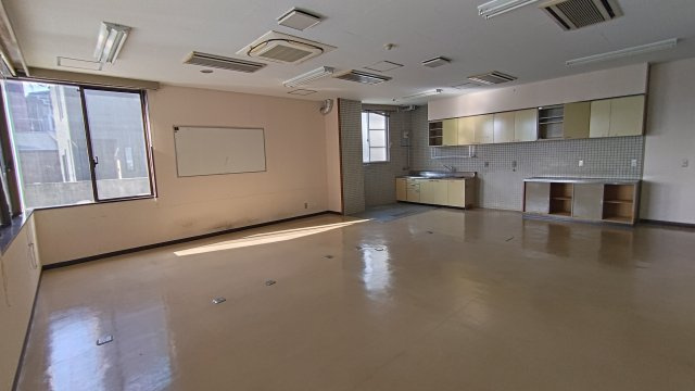 クレッシェンド門司港の内装
