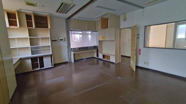 クレッシェンド門司港の内装