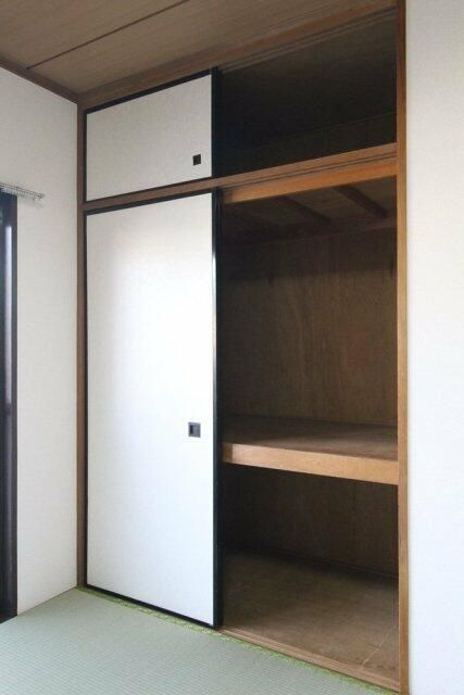 ハイツいづみの収納