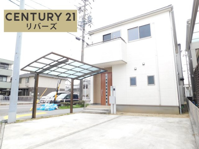 名古屋市北区池花町の中古一戸建の外観|☆Ｒ２年築☆　　いつでもご案内出来ます♪（お問合せ当日、平日、水曜、夜間の見学でもＯＫ）　敷地約４０坪！　駐車並列２台ＯＫ♪　南面に庭付き♪　小学校徒歩２分♪　周辺環境充実！