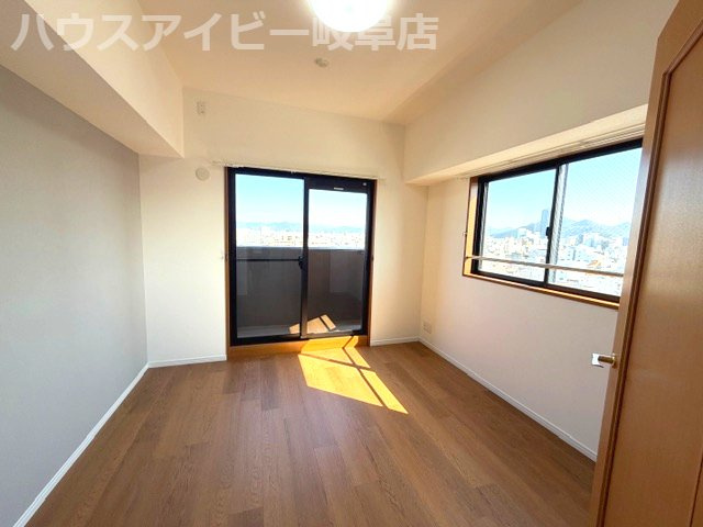 【洋室】の画像