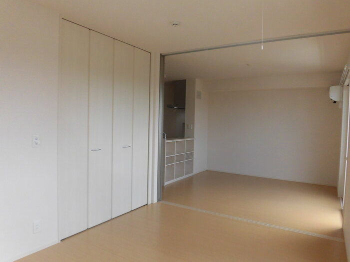 ブライトコート花繰 A棟