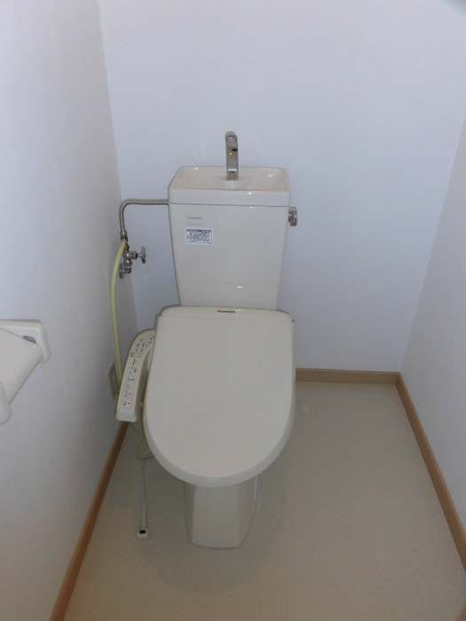 Cat box|205 温水洗浄暖房便座