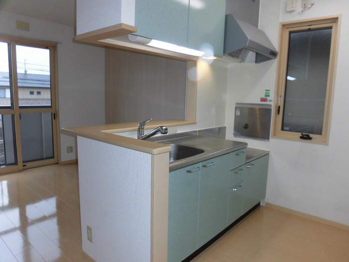 マルクイーン C棟のキッチン|C206 対面キッチン