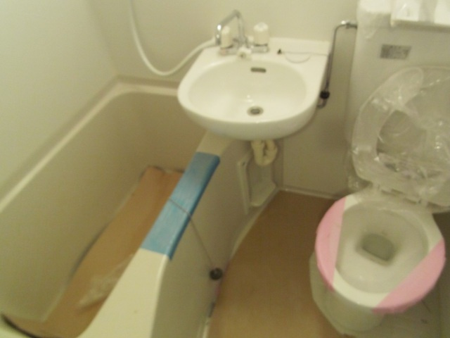 ベルエステート東十条の浴室|バス・トイレは一緒のお部屋です！