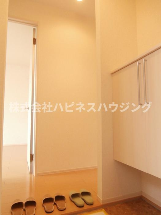 ラフォーレ上ノ台Ｂの玄関