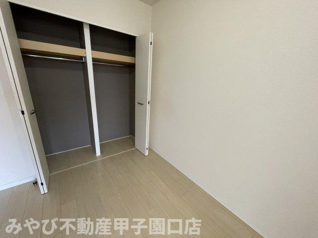 甲子園三番町ハイツの収納