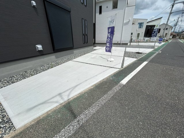 下滝野6期　1号棟の庭
