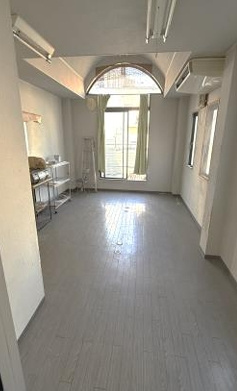 西天満５丁目一棟ビルの内装