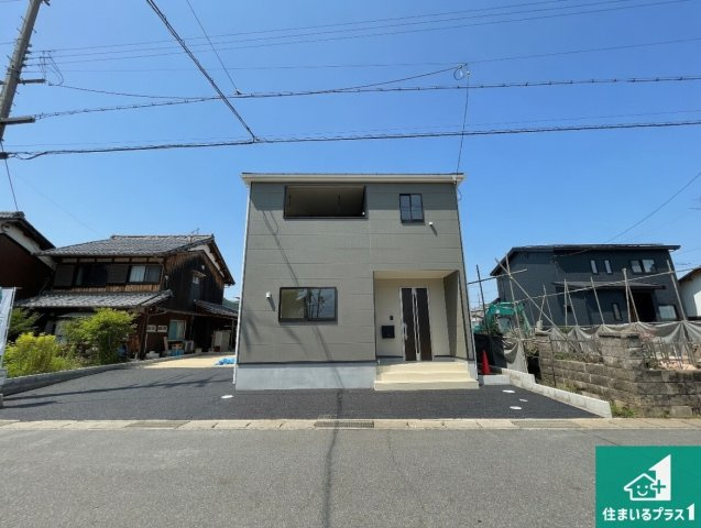★5(土)6(日)現地見学可能！★近江八幡市八幡町　ラスト1邸の外観|安心の10年保証！外観を美しく保ち、雨水で汚れを落とします！気になることがありましたら、お気軽にお問い合わせください！