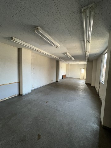 津山市船頭町　店舗71.02㎡の内装