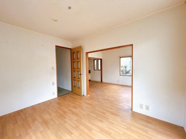 【居間・リビング】の画像