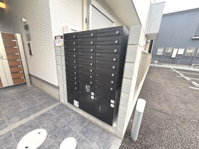 【エントランス】 | あんしん+小畑町08-13001