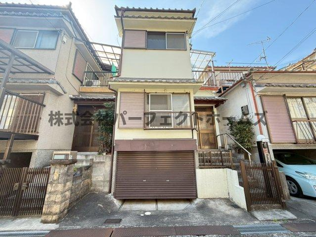 東藤田町　賃貸