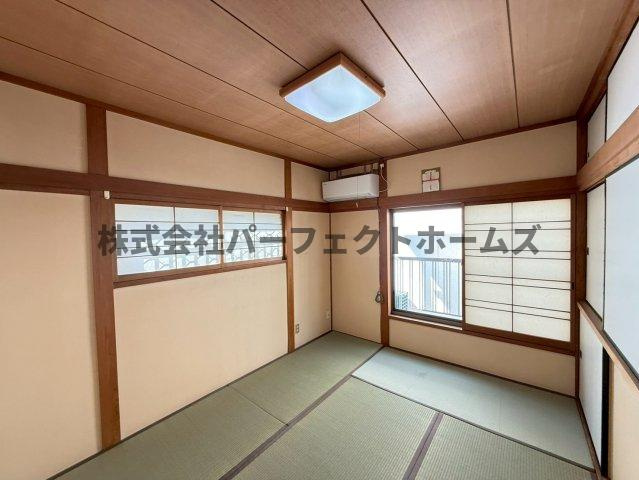 東藤田町　賃貸の和室|畳の上でゆっくりとくつろげる和室です