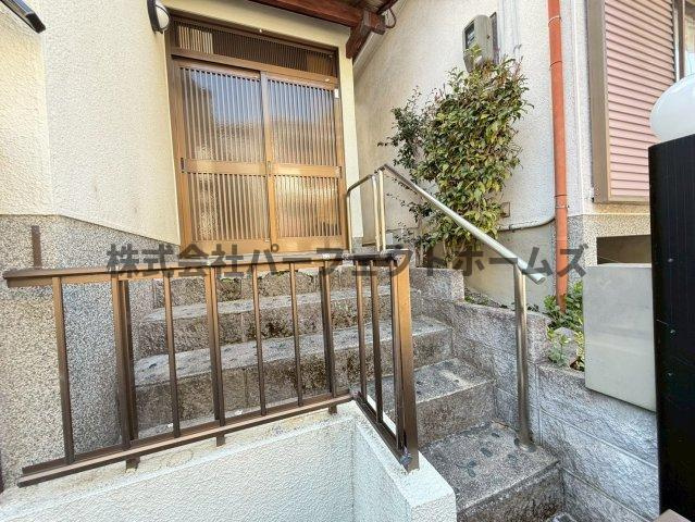 東藤田町　賃貸のエントランス|エントランスです