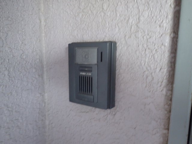 スカイガーデン兜山の玄関