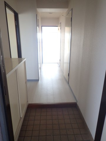 スカイガーデン兜山の内装