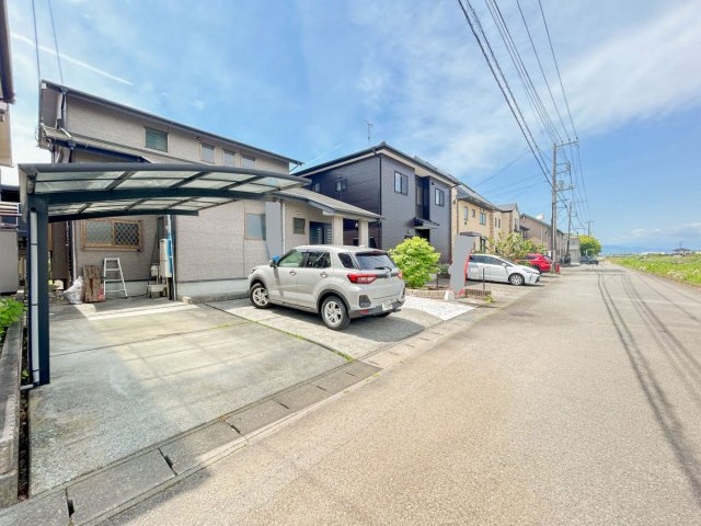 【駐車場】 | 沼津市原町中3丁目 中古住宅 XH06016 | 沼津市原町中　駐車スペース　リフォーム後