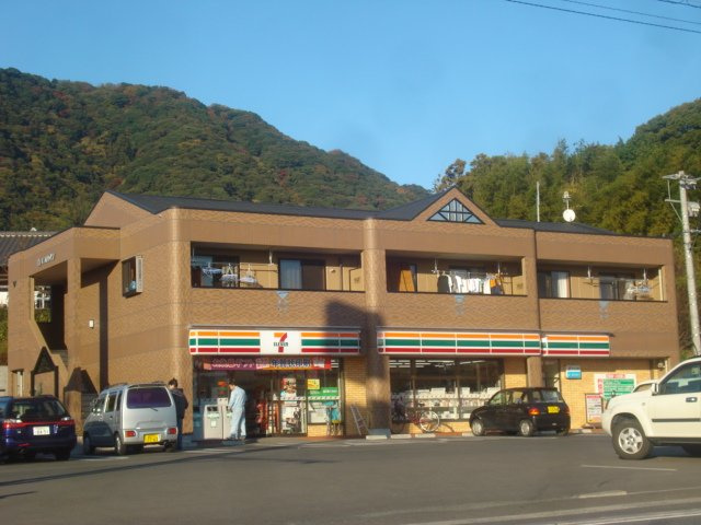 Ｋ・Ｍ　サンテラスの周辺|コンビニまで80ｍ