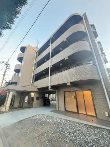 平成ビルの外観