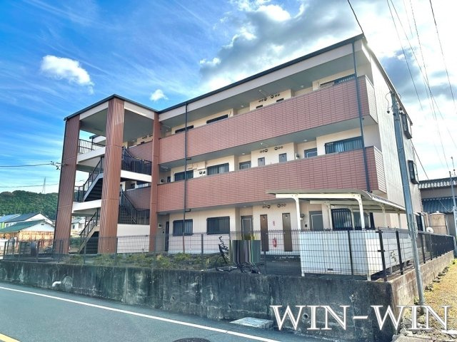 Limpia緑ヶ丘の外観